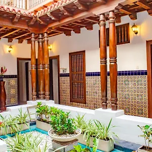 Aw Puertas De La Bahia Hotel